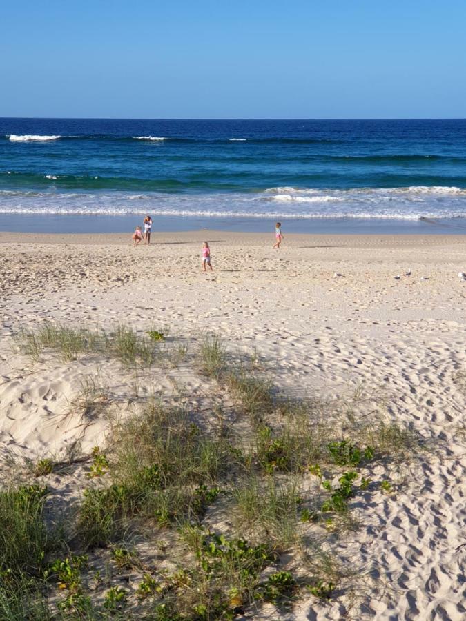 Palmy Sea Breeze Hotel Gold Coast Buitenkant foto